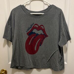 Old Navy Gray T-Shirt